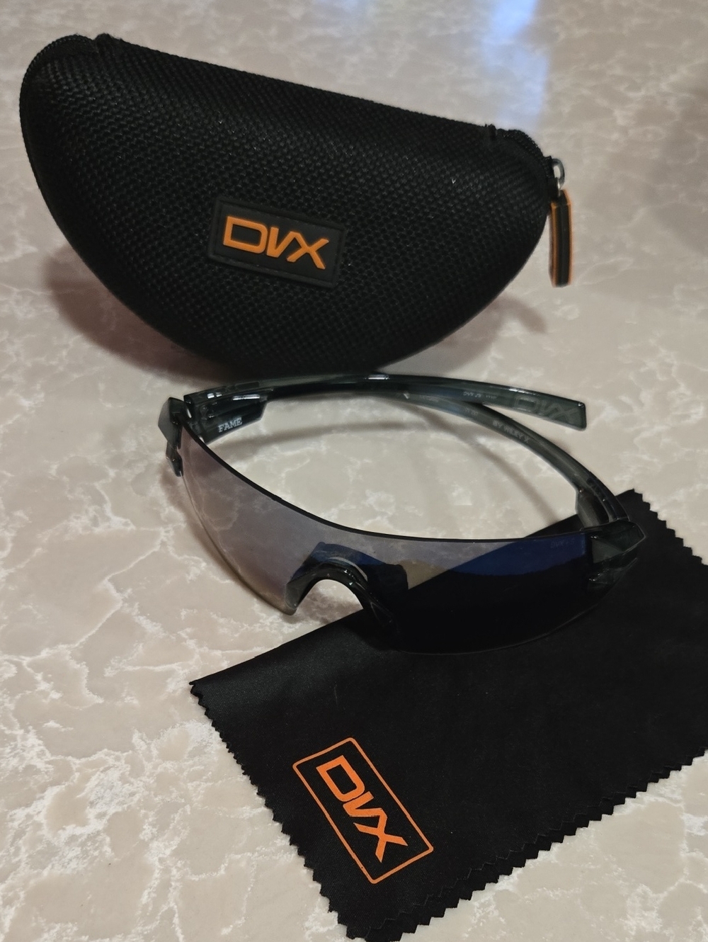 DVX Wiley X  Sports Sunglasses with Case
